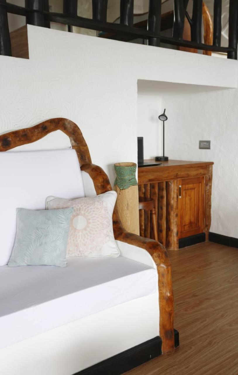 Apartament The Salty Palms Beau Vallon  Zewnętrze zdjęcie