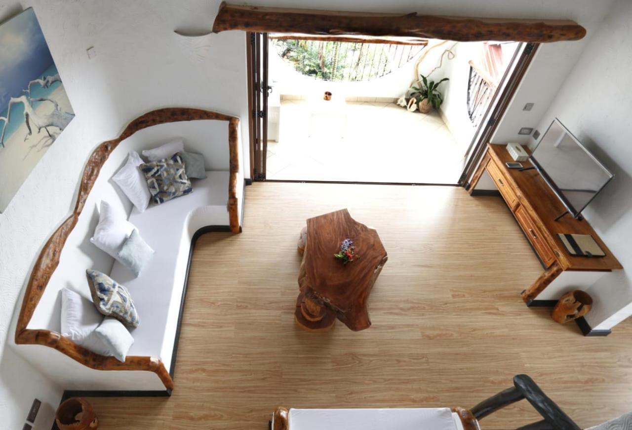 Apartament The Salty Palms Beau Vallon  Zewnętrze zdjęcie
